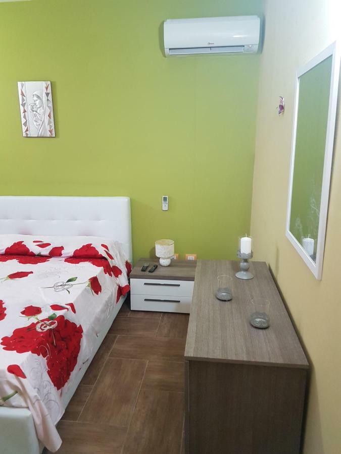 Appartamento Marinella Pizzo  Luaran gambar