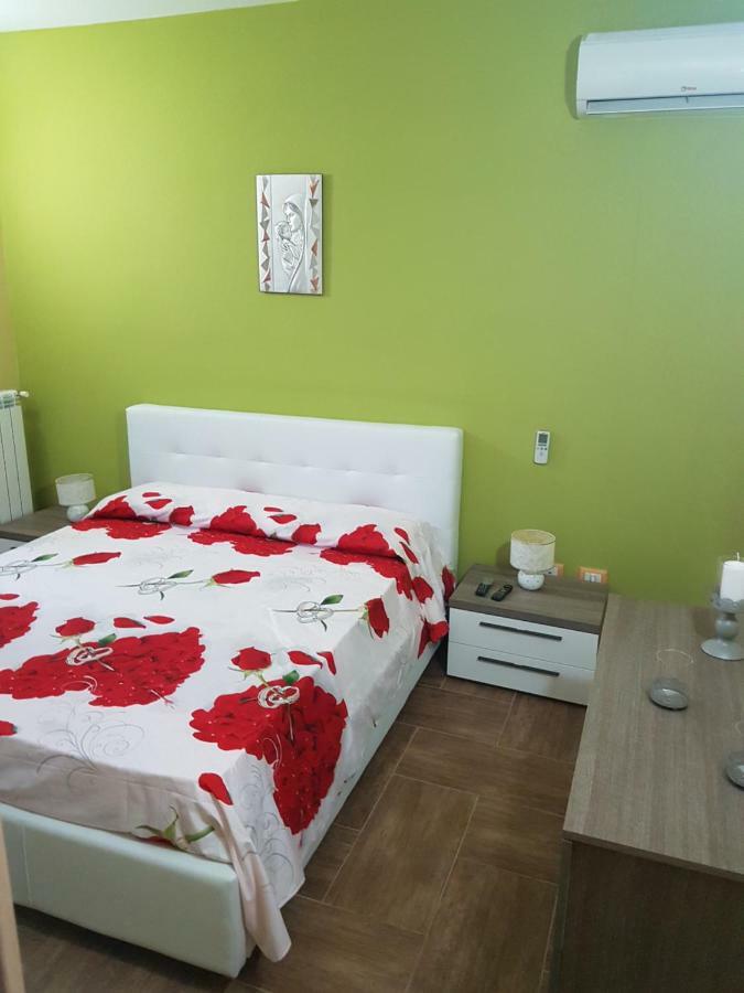 Appartamento Marinella Pizzo  Luaran gambar